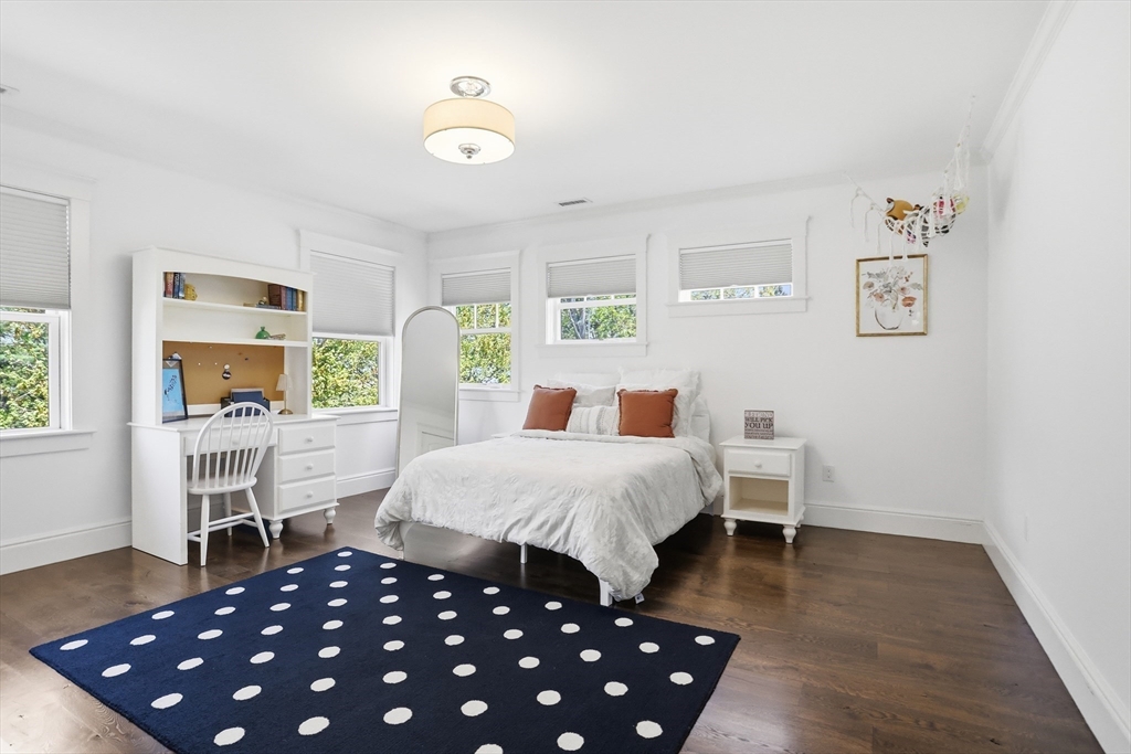 21 Fletcher Road Bedford, MA 01730 - Photo 21 of 38