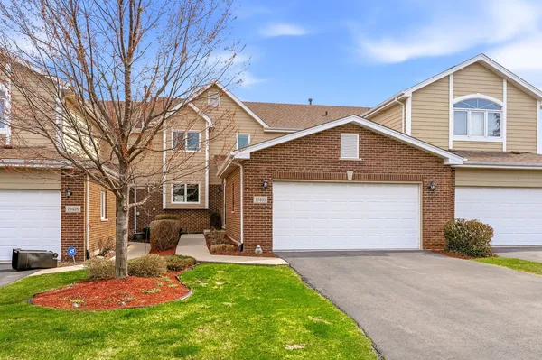 $350,000 | 19416 Cranfield Lane, Tinley Park, IL 60487