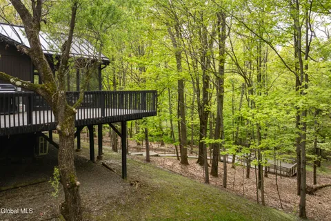 $1,150,000 | 1 Van Bueran Drive, Hillsdale, NY 12529