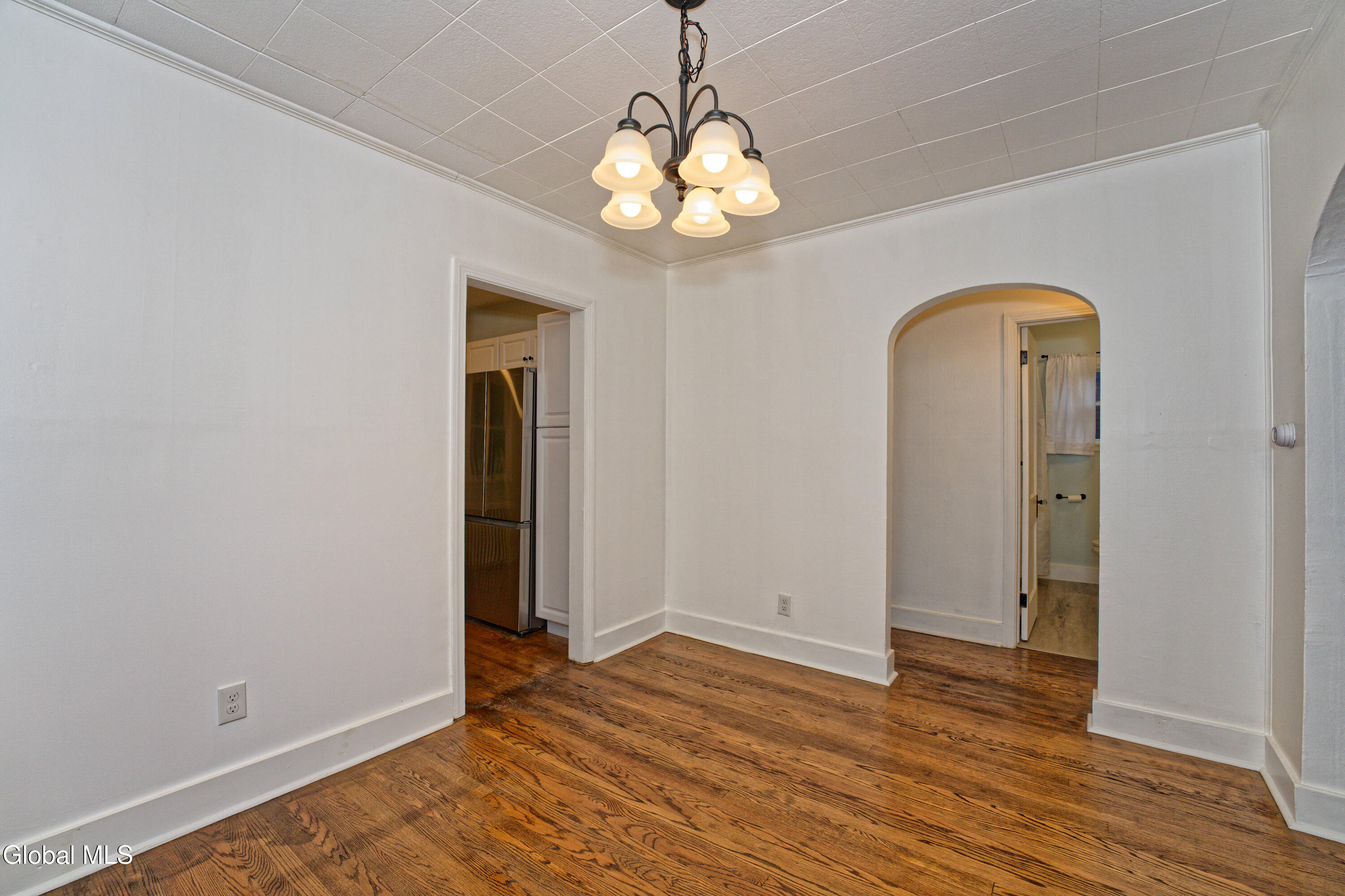 11 Victoria Avenue Brunswick, NY 12180 - Photo 11 of 43 2 Diningroom 3
