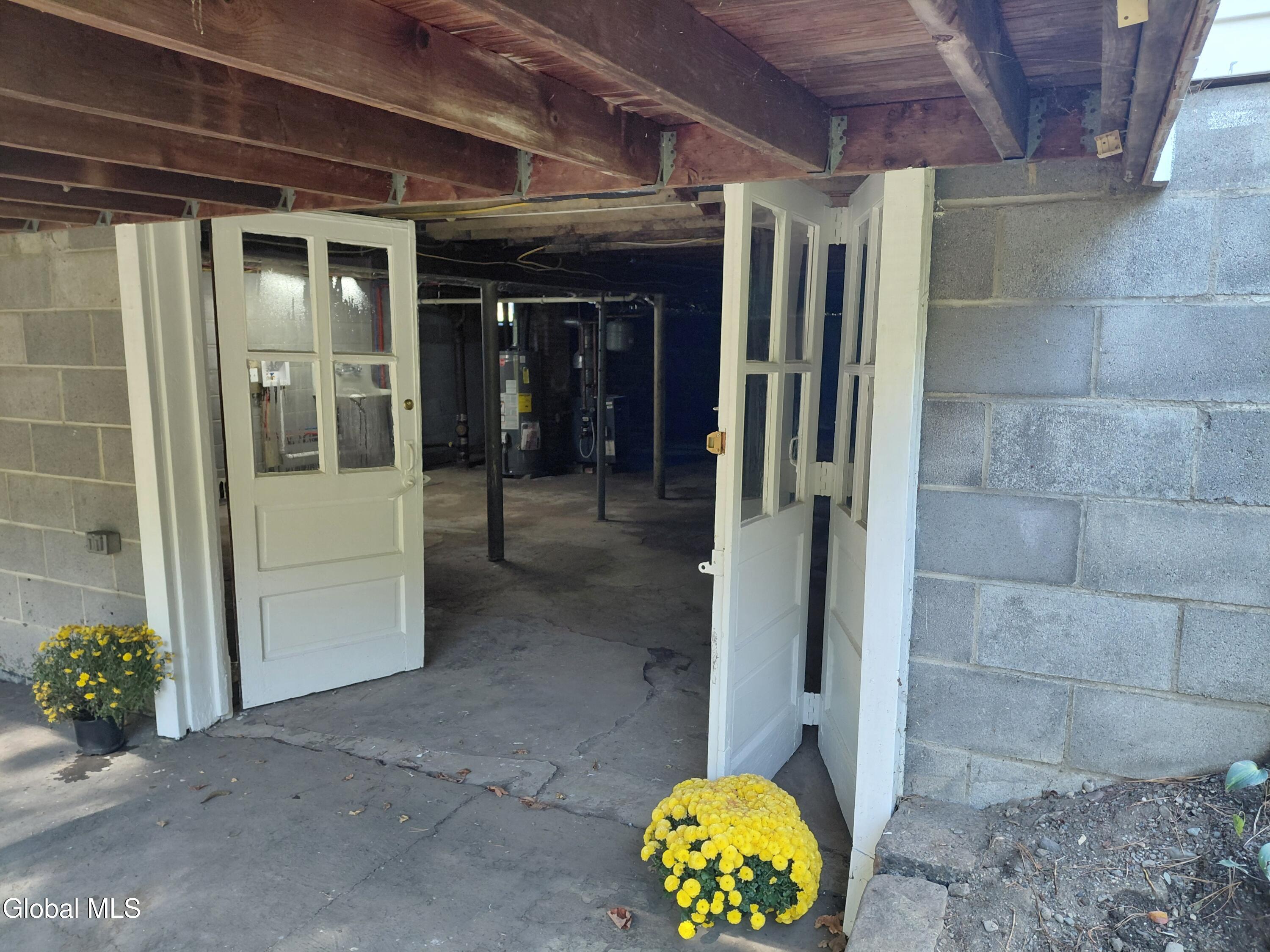 11 Victoria Avenue Brunswick, NY 12180 - Photo 32 of 43 1000000076