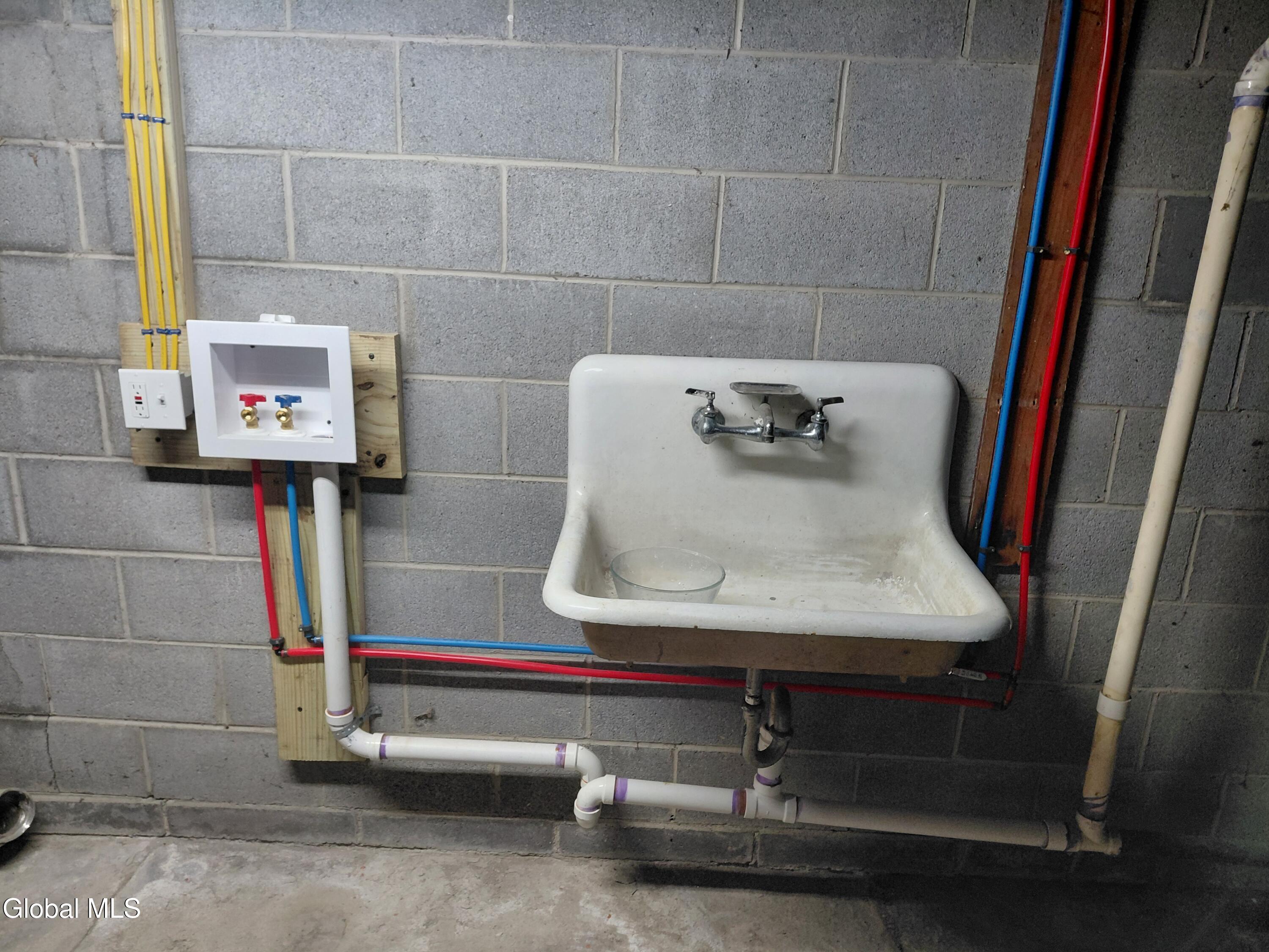 11 Victoria Avenue Brunswick, NY 12180 - Photo 40 of 43 1000000077