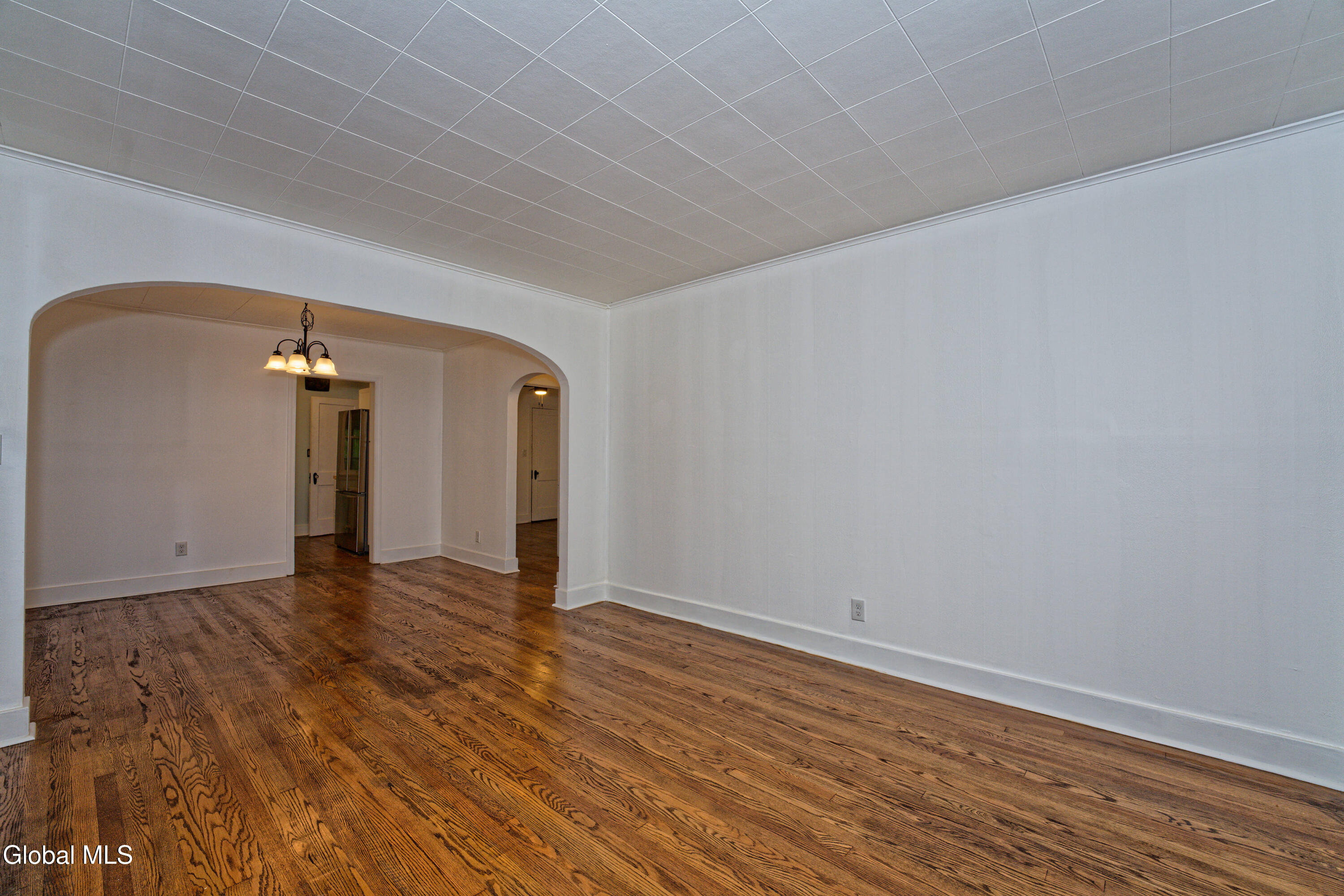 11 Victoria Avenue Brunswick, NY 12180 - Photo 6 of 43 1 Livingroom 3