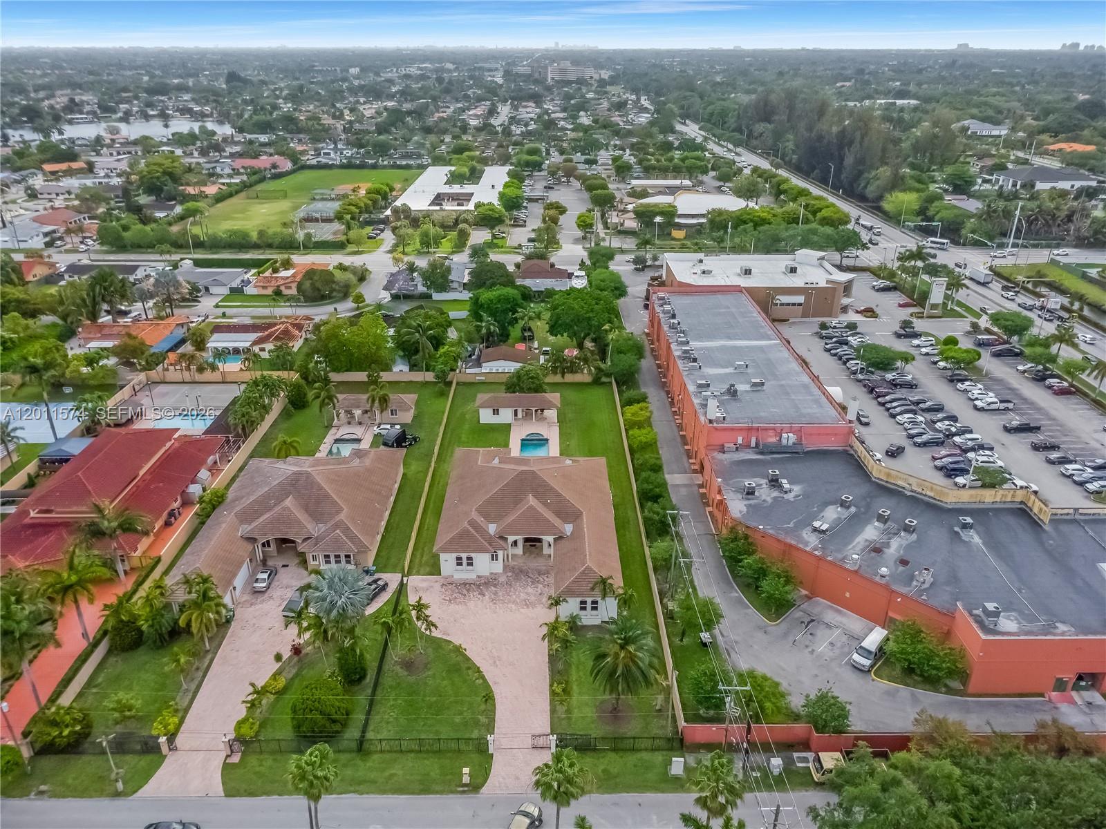 4025 Southwest 128th Avenue Miami, FL 33175 - Photo 3 of 93
