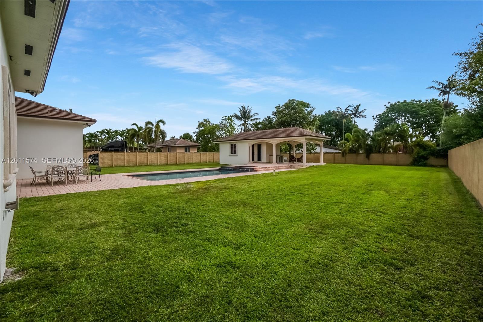 4025 Southwest 128th Avenue Miami, FL 33175 - Photo 68 of 93 a view of a house with a big yard