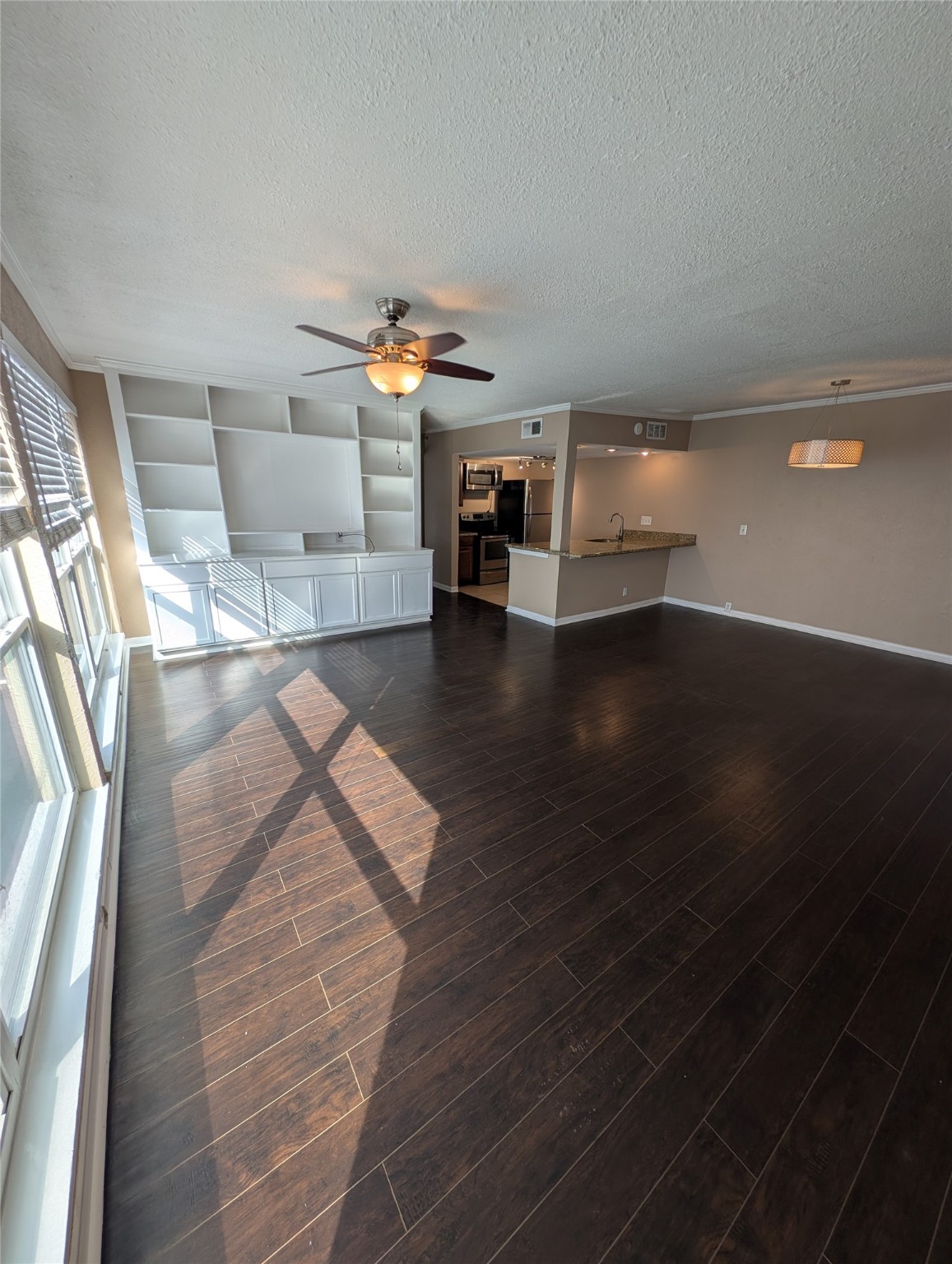2503 McCue Road, Unit 37 Houston, TX 77056 - Photo 12 of 18 a living room with furniture and a fireplace