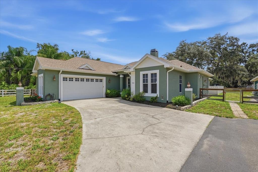 7014 Jones Road Odessa, FL 33556 - Photo 4 of 59