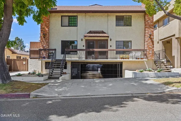 $710,000 | 431 East Verdugo Avenue, Unit G, Burbank, CA 91501