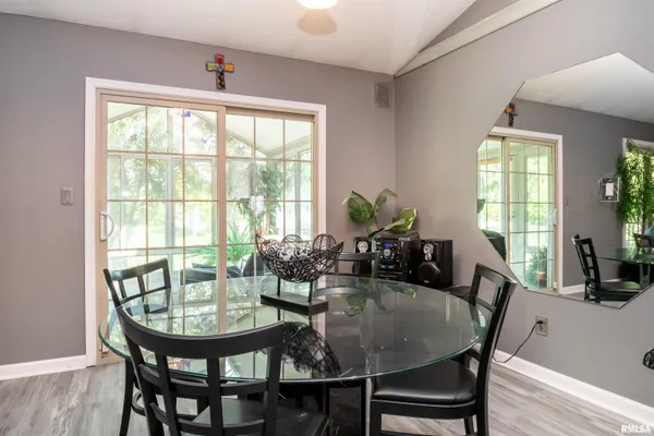 $289,900 | 3725 West Eagle Point Drive, Peoria, IL 61615
