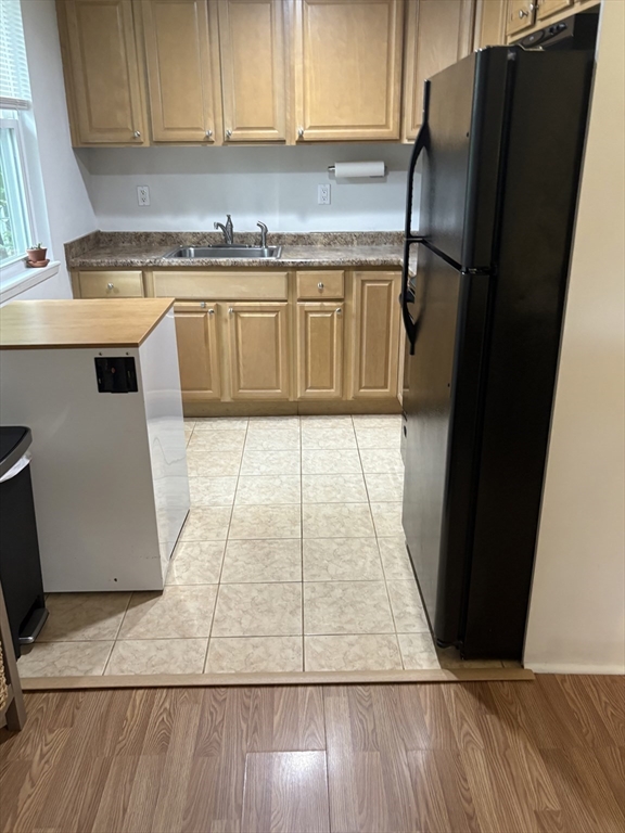 31 Edward Road, Unit SINGLE FAM Newton, MA 02465 - Photo 3 of 21