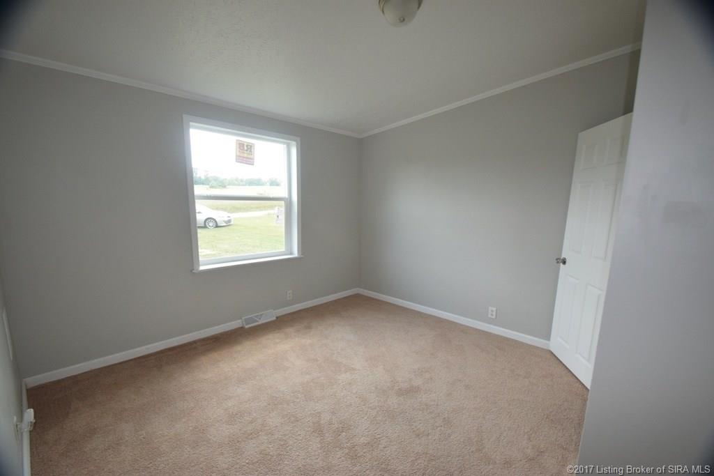 2945 East Crothersville Road Austin, IN 47102 - Photo 7 of 99 Gallery Image 7