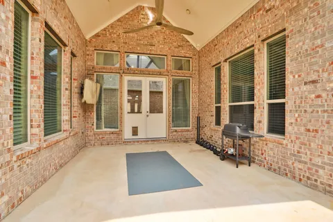 $465,000 | 8823 Leaning Hollow Lane, Spring, TX 77379