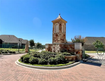 $465,000 | 8823 Leaning Hollow Lane, Spring, TX 77379