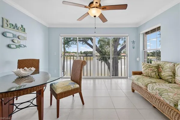 $299,900 | 6650 Ilex Circle, Unit 6C, Naples, FL 34109