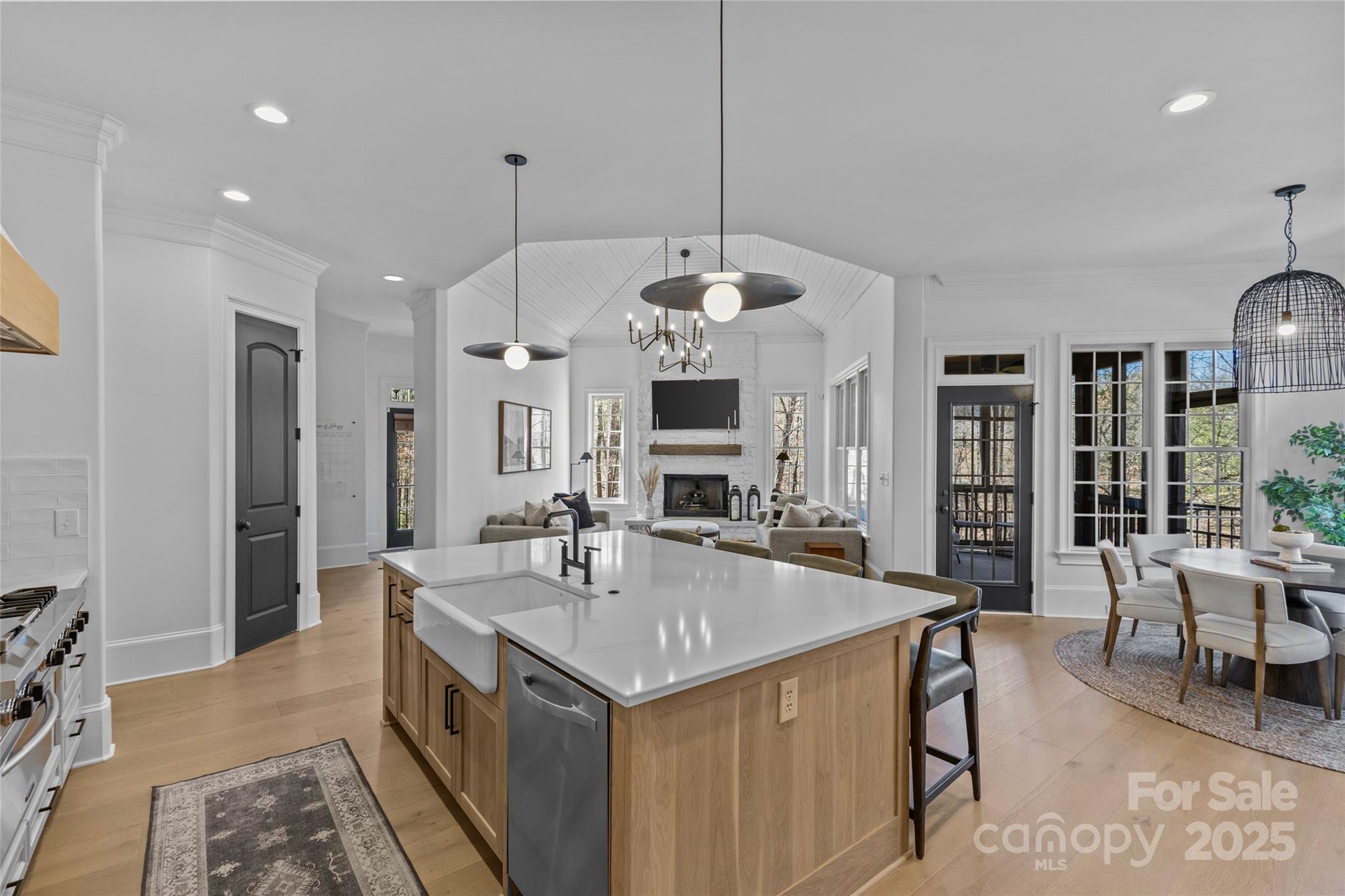 5449 Callander Court Charlotte, NC 28277 - Photo 4 of 48