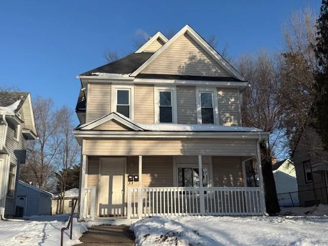 $275,000 | 1083 Beech Street, St. Paul, MN 55106