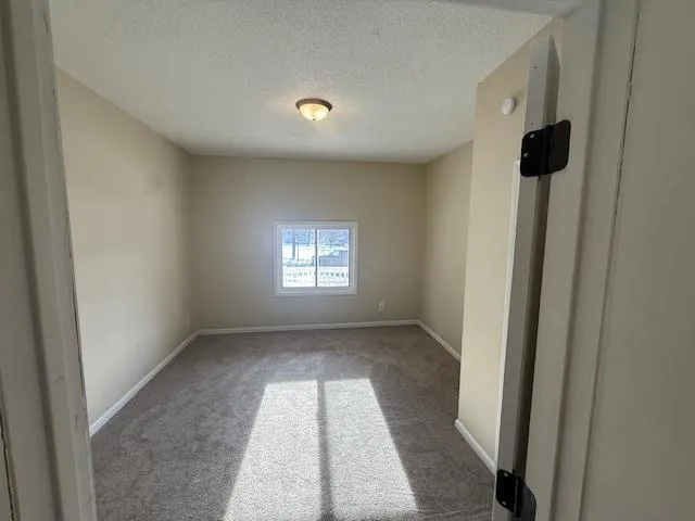 $274,900 | 1083 Beech Street, St. Paul, MN 55106