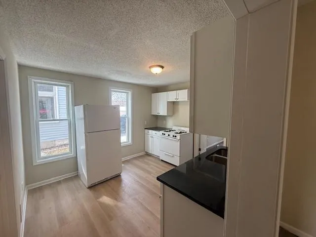 $274,900 | 1083 Beech Street, St. Paul, MN 55106