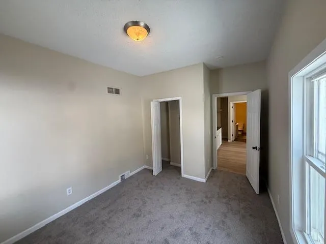 $274,900 | 1083 Beech Street, St. Paul, MN 55106