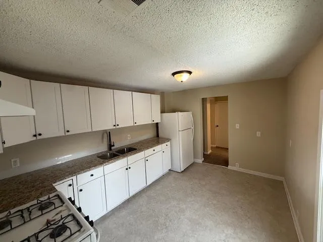 $274,900 | 1083 Beech Street, St. Paul, MN 55106