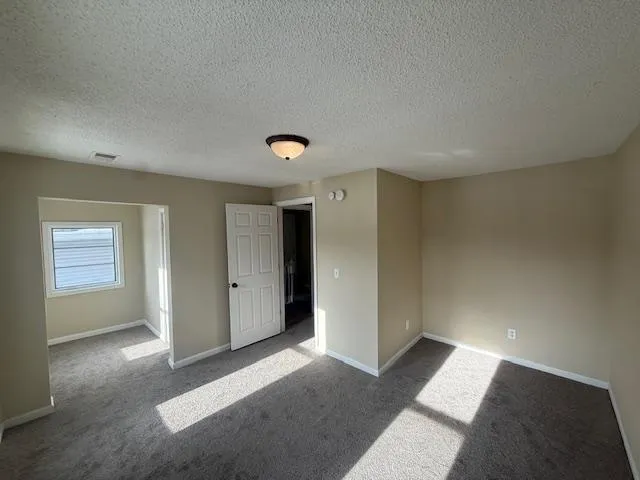 $274,900 | 1083 Beech Street, St. Paul, MN 55106