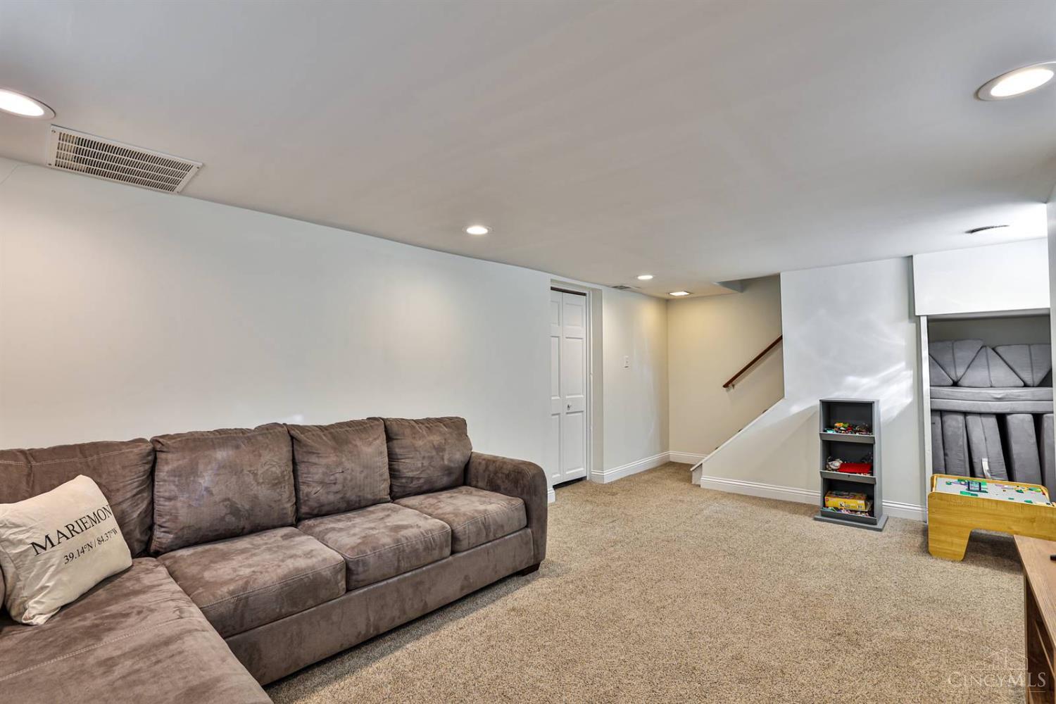 3860 Settle Road Mariemont, OH 45227 - Photo 28 of 37
