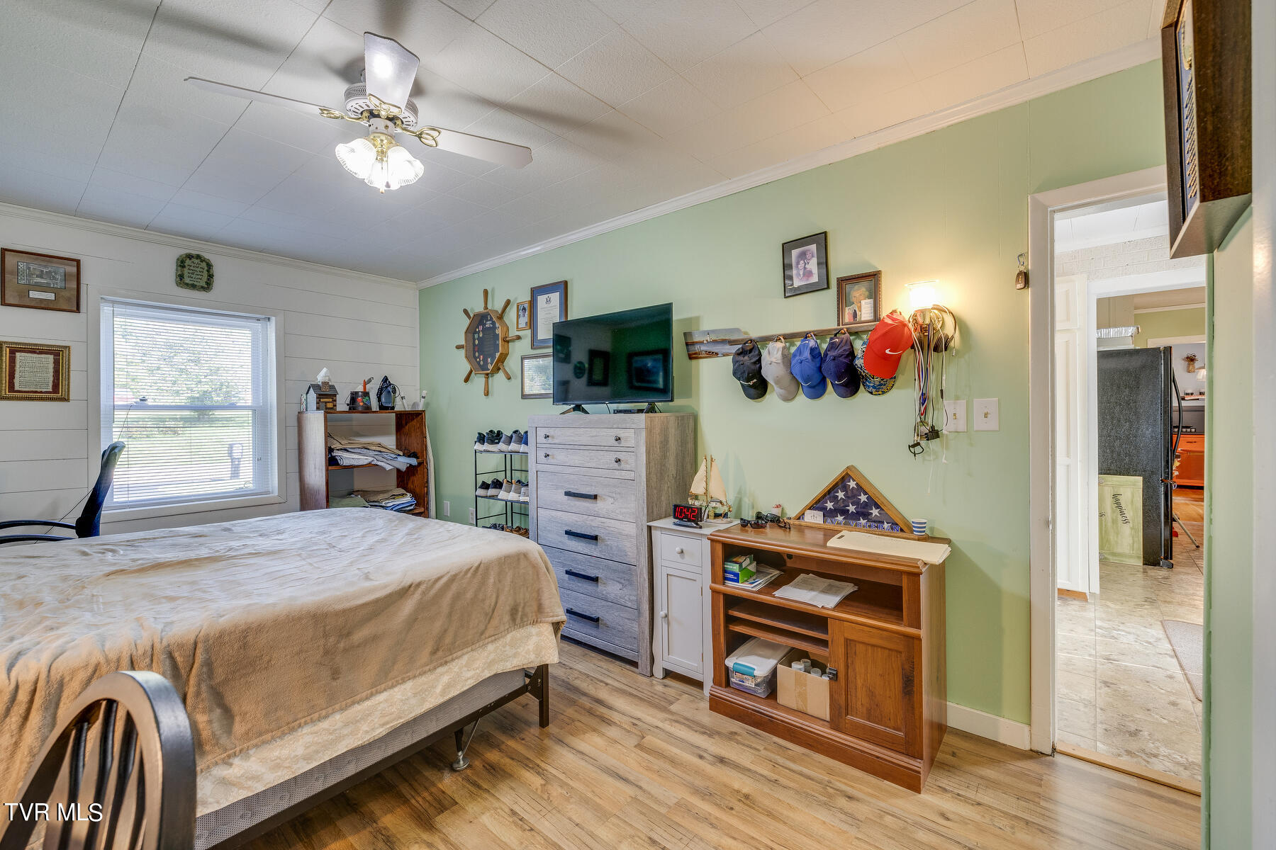 1289 Fall Creek Road Kingsport, TN 37664 - Photo 17 of 35 017
