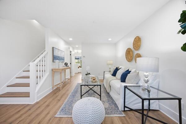 1672 Hunter's Run Drive Mount Pleasant, SC 29464 - Photo 3 of 22 hr1