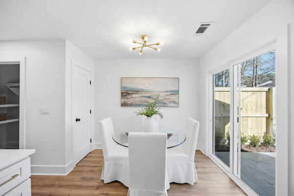 1672 Hunter's Run Drive Mount Pleasant, SC 29464 - Photo 5 of 22 hr3