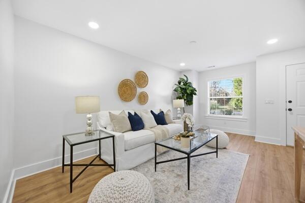 1672 Hunter's Run Drive Mount Pleasant, SC 29464 - Photo 9 of 22 hr7