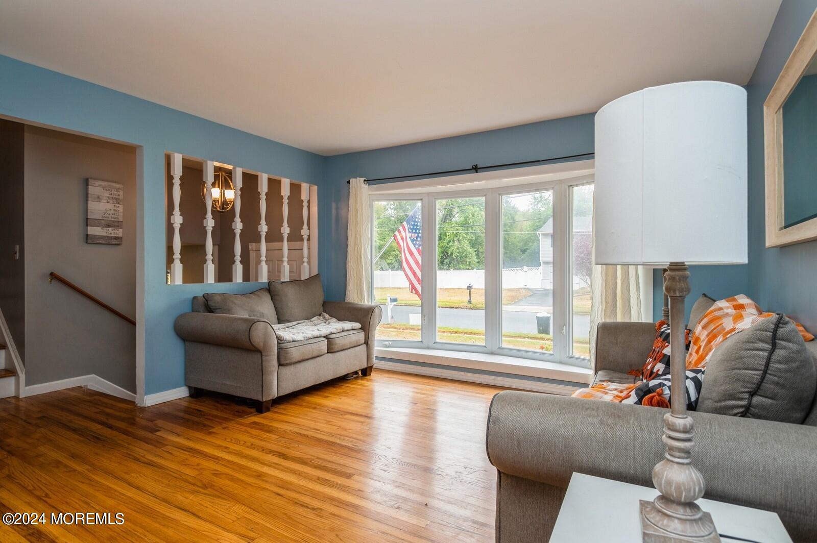 42 Oak Terrace Howell, NJ 07731 - Photo 4 of 24 1000006135