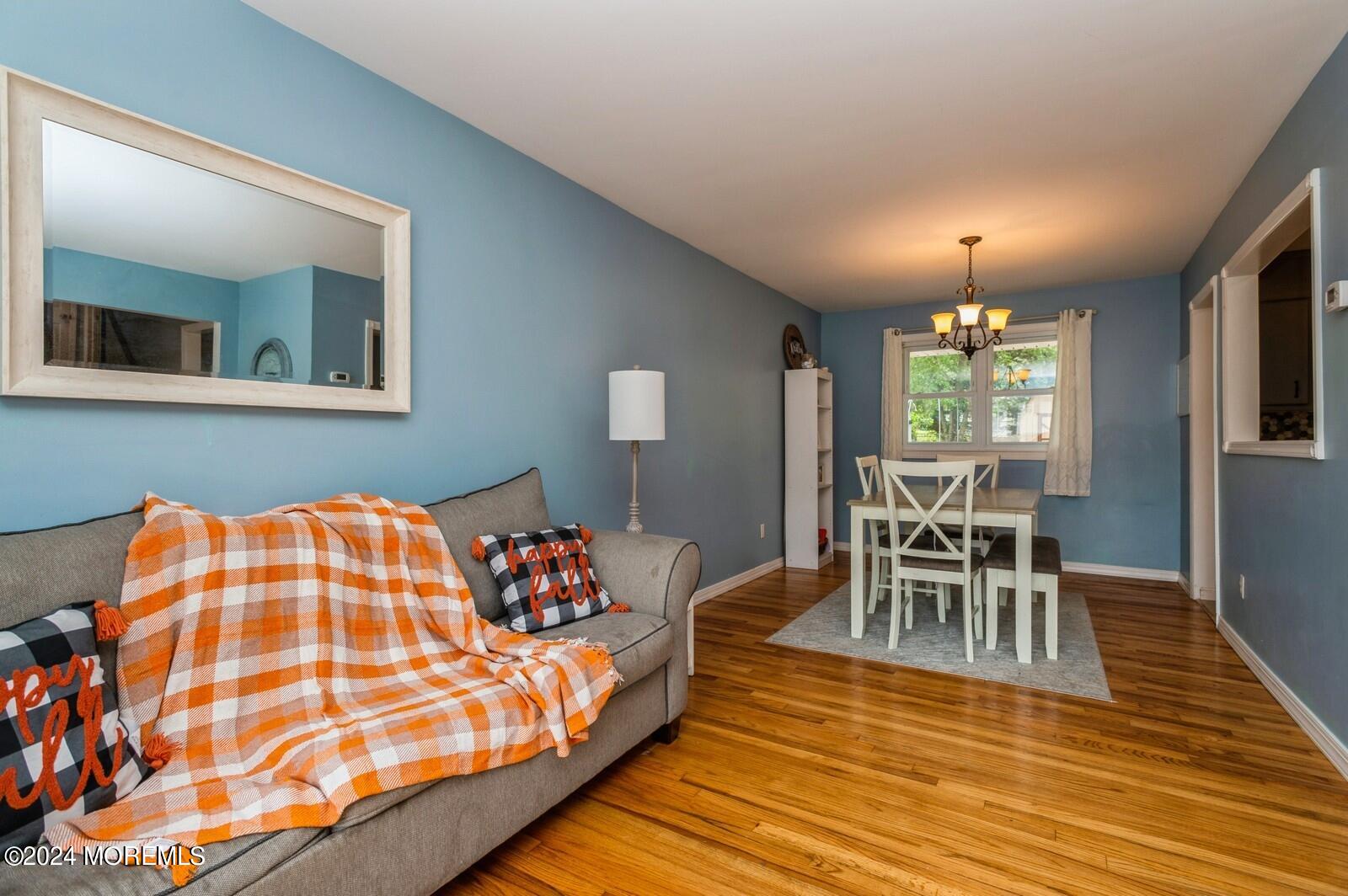 42 Oak Terrace Howell, NJ 07731 - Photo 5 of 24 1000006130