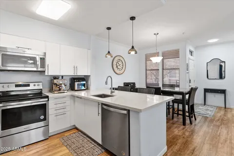 $415,000 | 20100 North 78th Place, Unit 2091, Scottsdale, AZ 85255