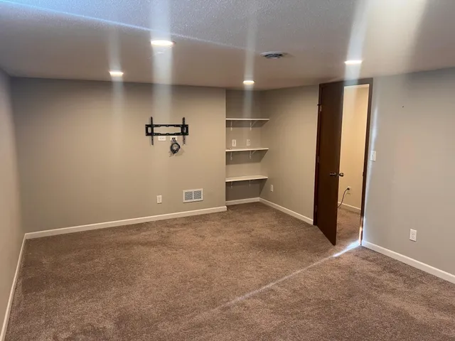 $269,900 | 517 North Street, Waupaca, WI 54981