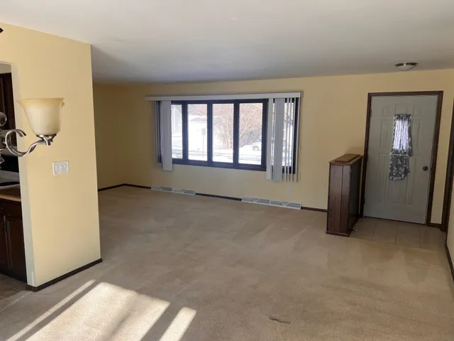 $269,900 | 517 North Street, Waupaca, WI 54981