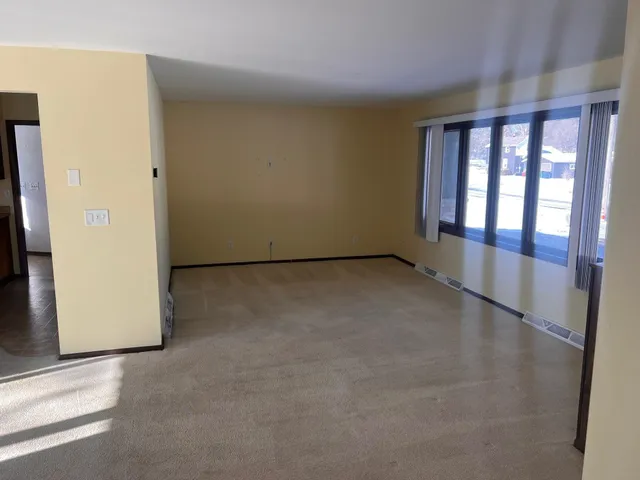 $269,900 | 517 North Street, Waupaca, WI 54981