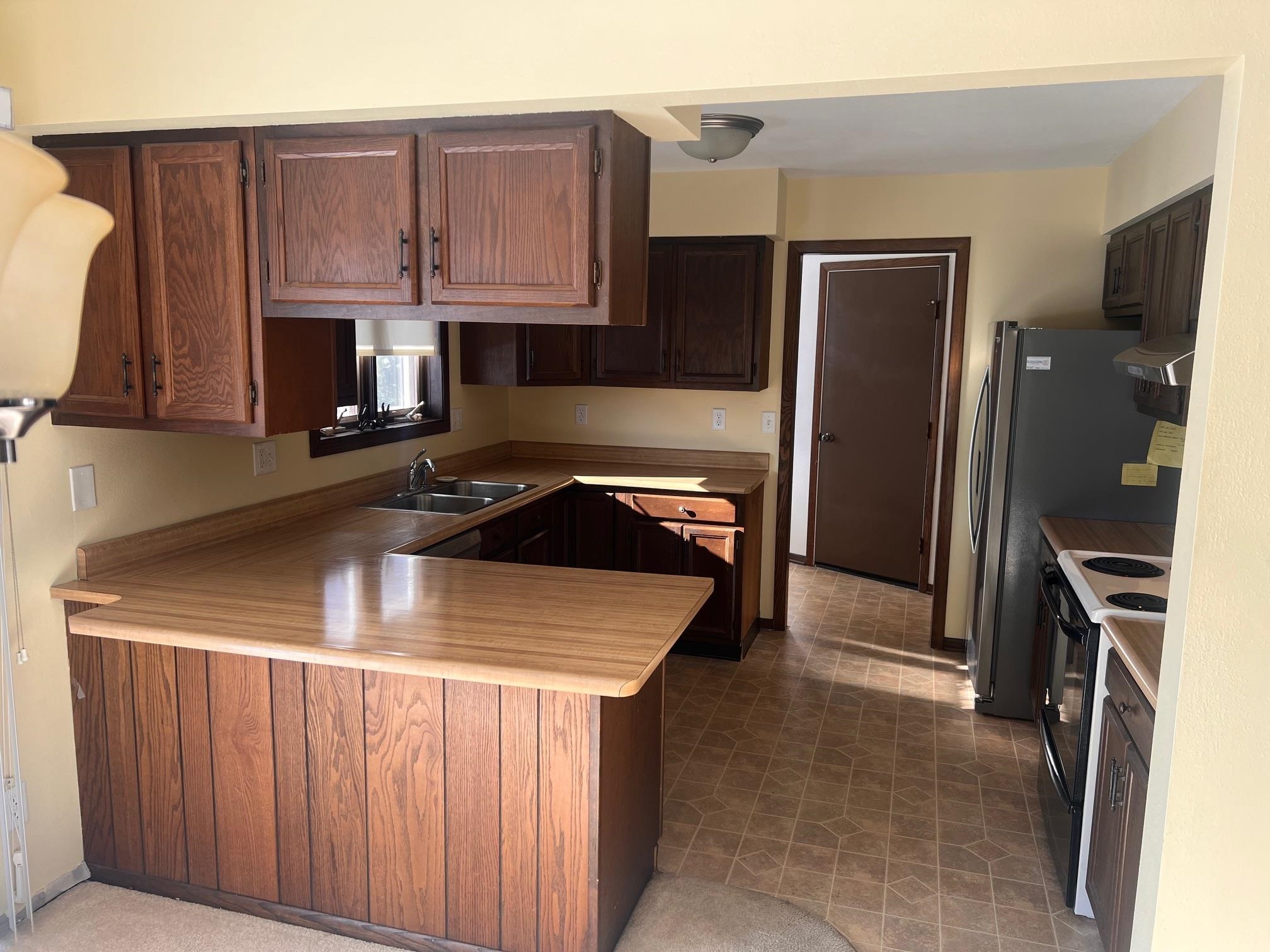 517 North Street Waupaca, WI 54981 - Photo 7 of 20