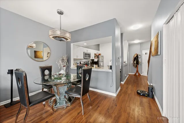 $250,000 | 1431 Essex Street, Algonquin, IL 60102