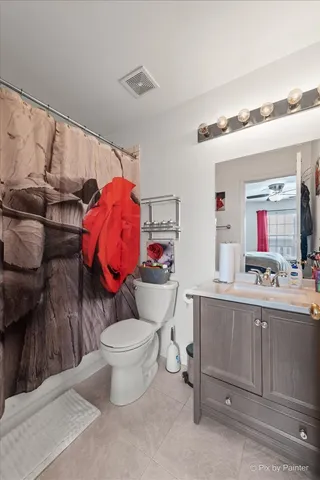 $250,000 | 1431 Essex Street, Algonquin, IL 60102