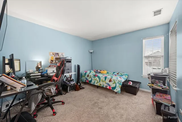 $250,000 | 1431 Essex Street, Algonquin, IL 60102