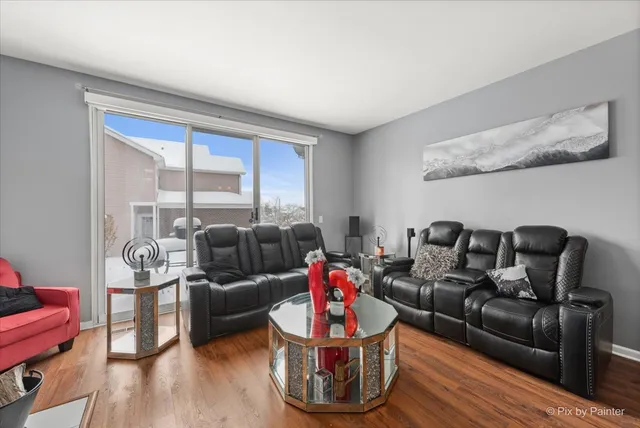 $250,000 | 1431 Essex Street, Algonquin, IL 60102