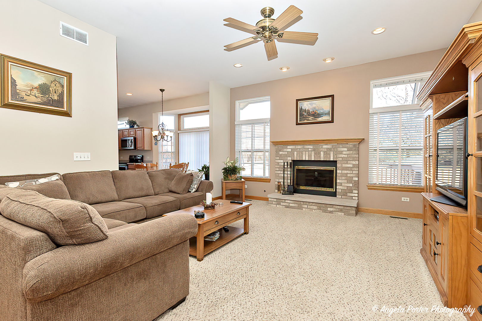 5906 Bison Lane Johnsburg, IL 60051 - Photo 9 of 47