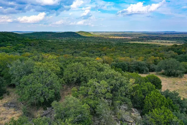 a view of an lake and mountain view