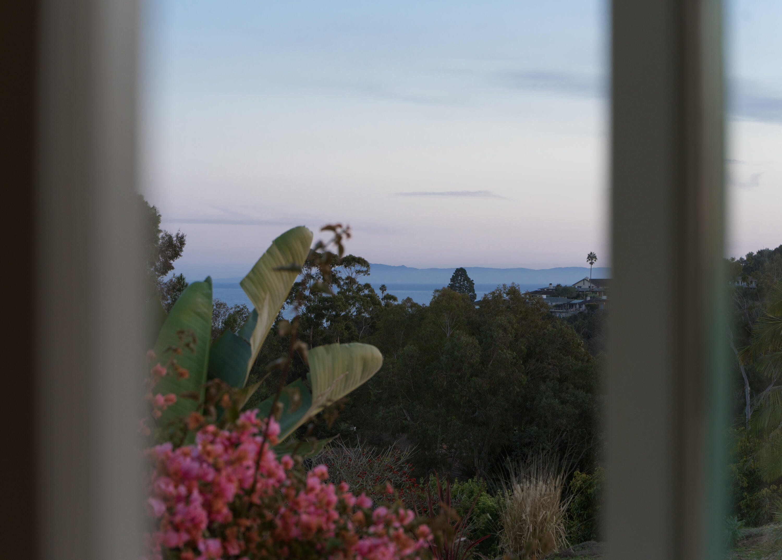 848 Miramonte Drive Santa Barbara, CA 93109 - Photo 21 of 35 Office Ocean view