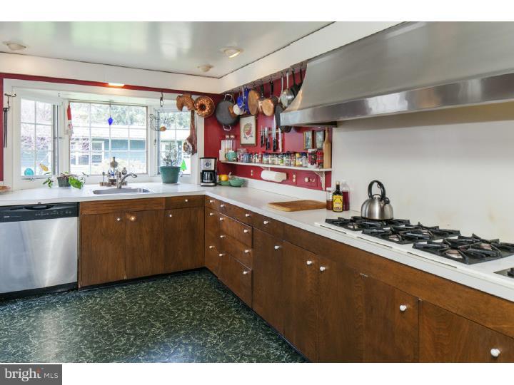 2611 Pennington Road Pennington, NJ 08534 - Photo 14 of 25 Kitchen