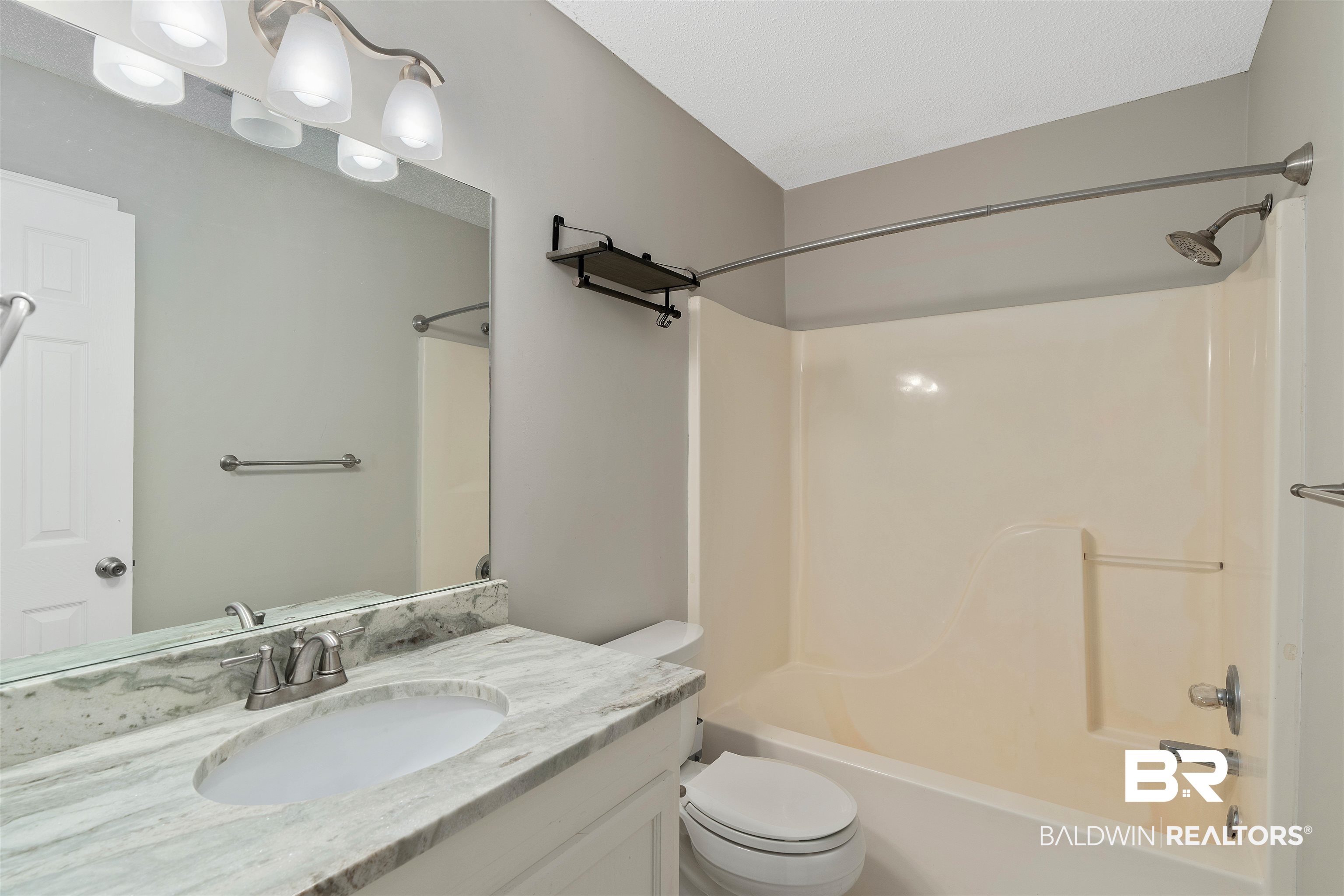 25757 Austin Road Daphne, AL 36526 - Photo 15 of 32 Bathroom 2