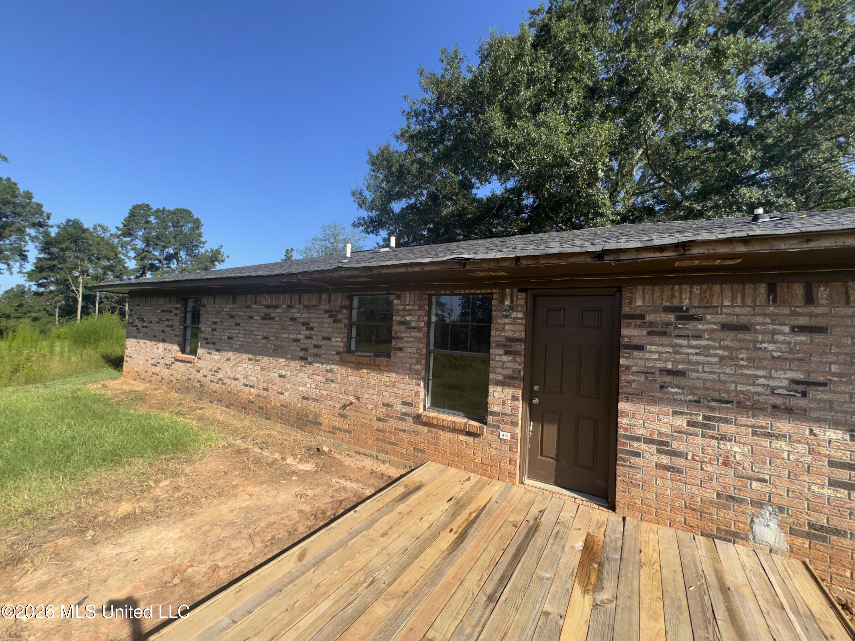 473 Scr 35-5 Mize, MS 39116 - Photo 11 of 12 IMG_5459