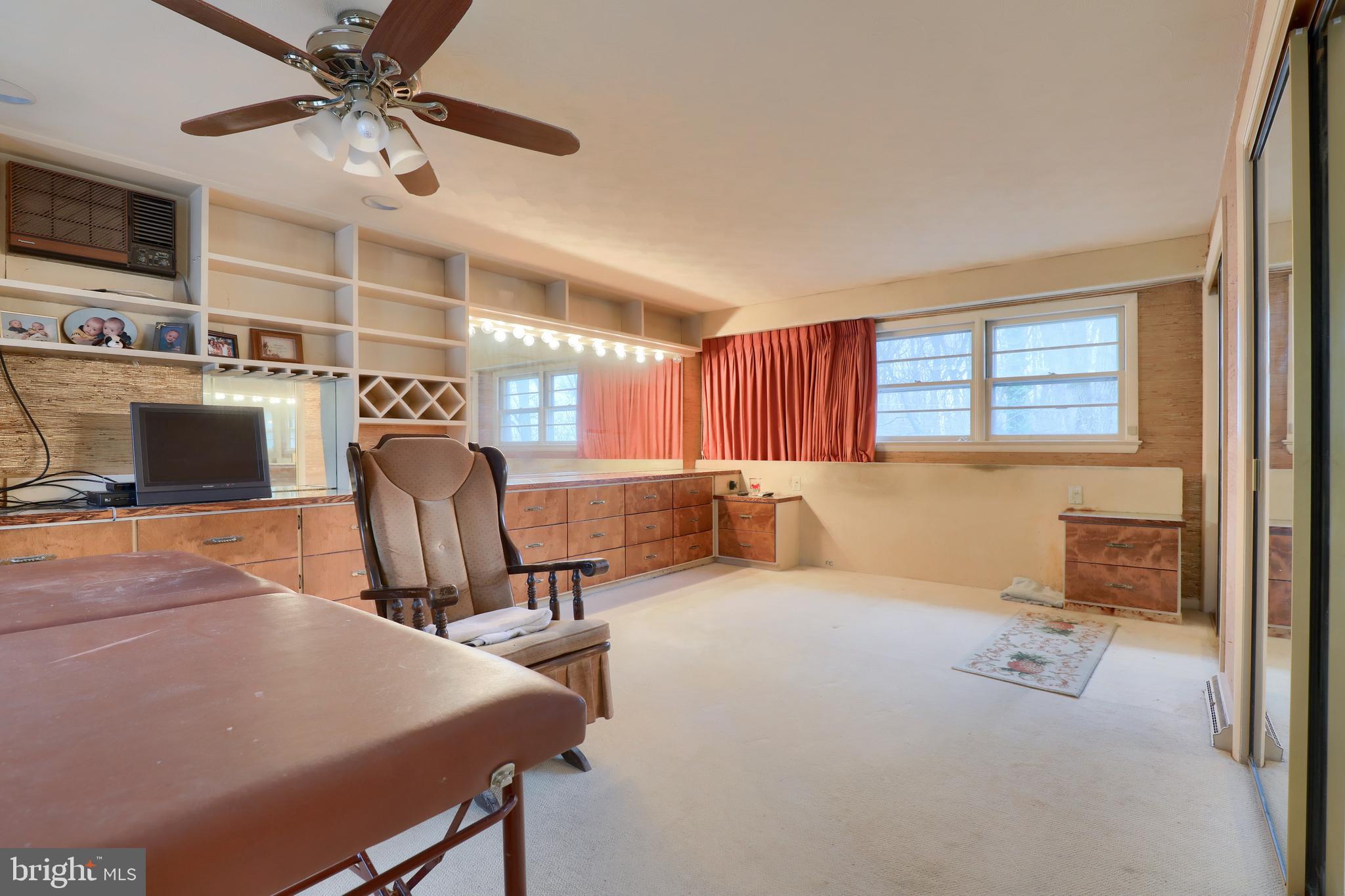 384 Chestnut Hill Road York, PA 17402 - Photo 25 of 57 Gallery Image 25