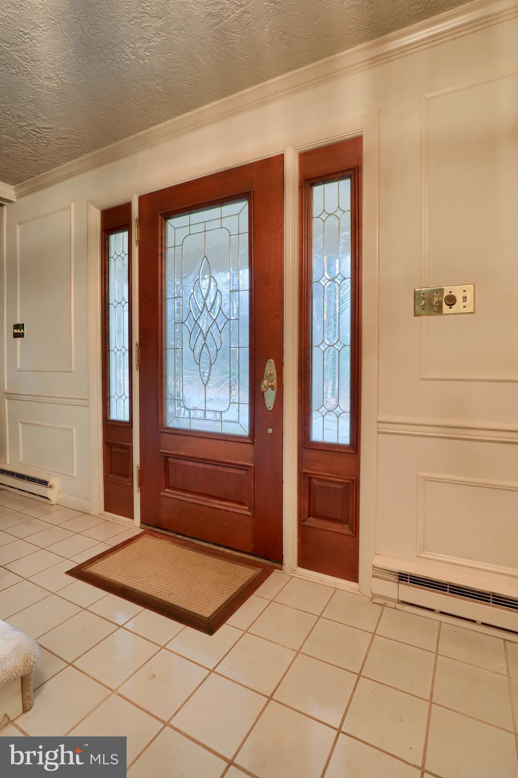384 Chestnut Hill Road York, PA 17402 - Photo 5 of 57 Gallery Image 5