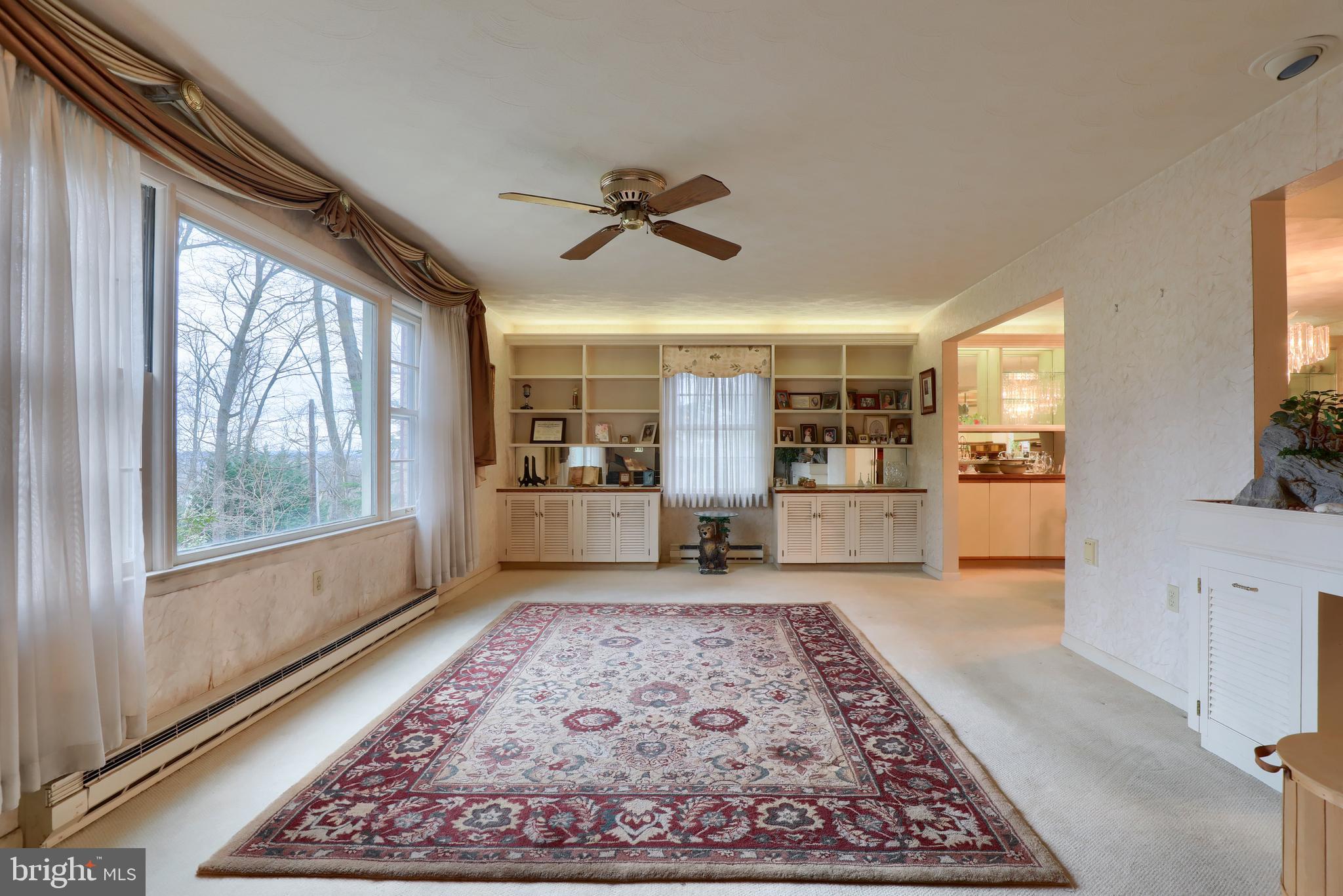 384 Chestnut Hill Road York, PA 17402 - Photo 6 of 57 Gallery Image 6